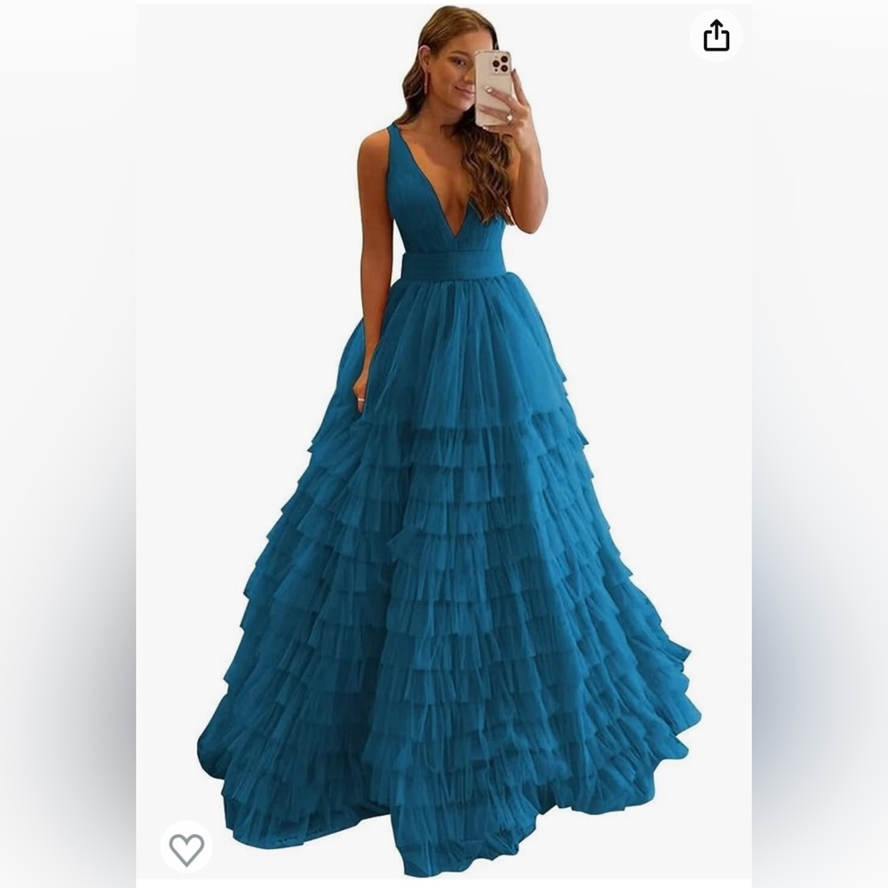 Women's Tiered Tulle Prom Dresses Long Ruffles Ball gown